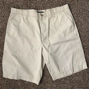 Apt 9 Men’s Khaki Shorts, Size 38